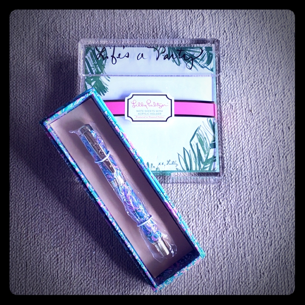 New Lilly Pulitzer Pen & Acrylic Note Pad Bundle